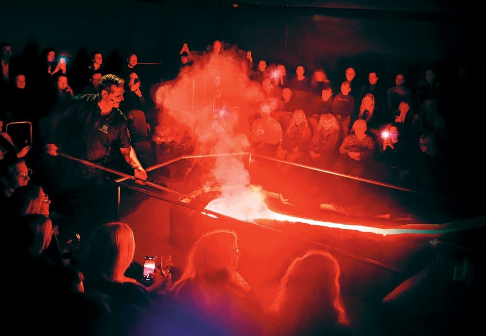 Lava Show Vík